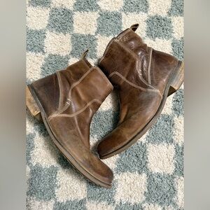 BED STU brown leather distressed worn well loved zip up boots fall winter sz 13